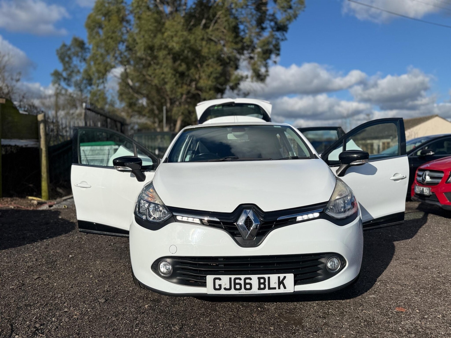 Used Renault Clio 2016 for sale - 77559493: Photo 8