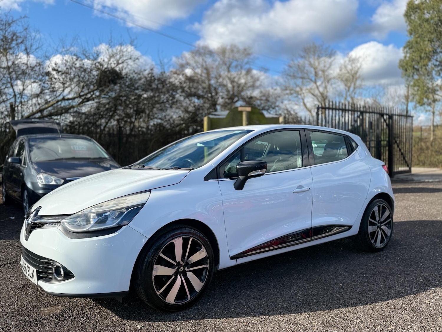 Used Renault Clio 2016 for sale - 77559493: Photo 9