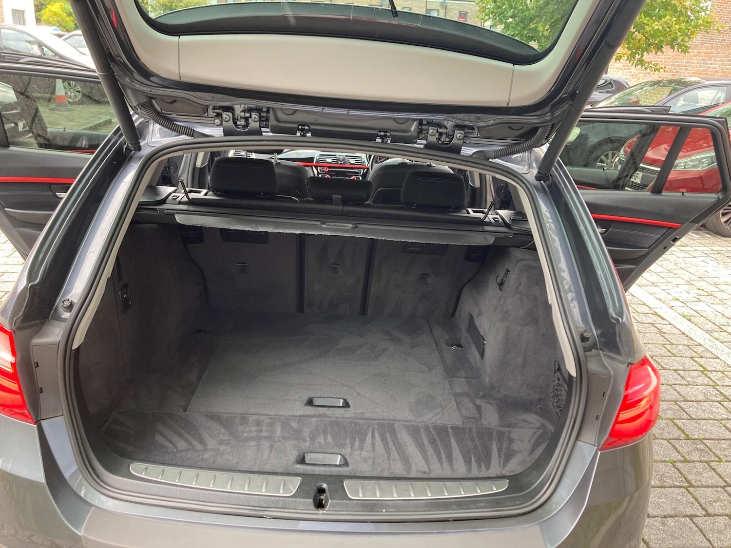 Used BMW 3 Series 2016 for sale - 76990177: Photo 28