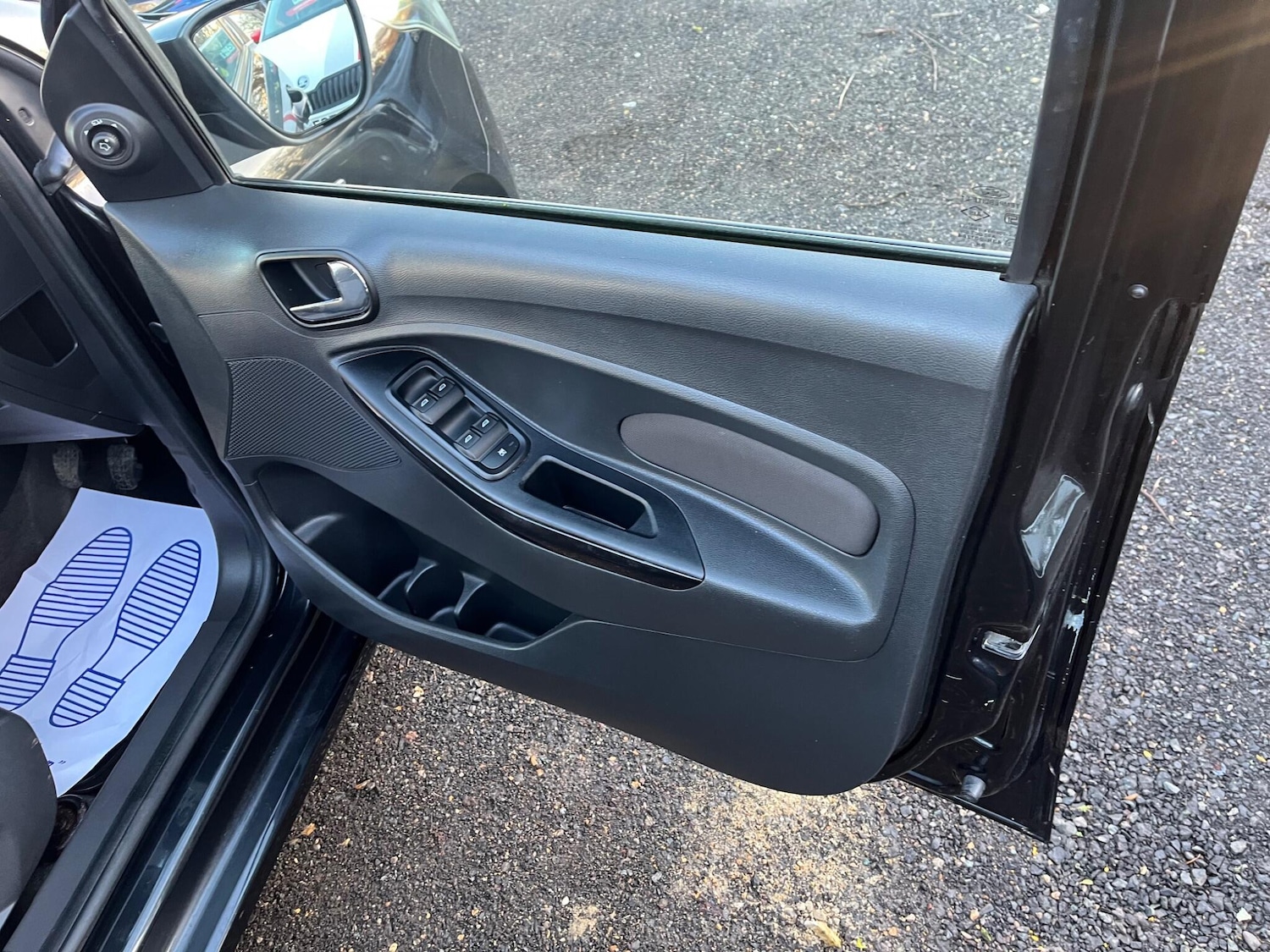 Used Ford Ka+ 2017 for sale - 76801431: Photo 28