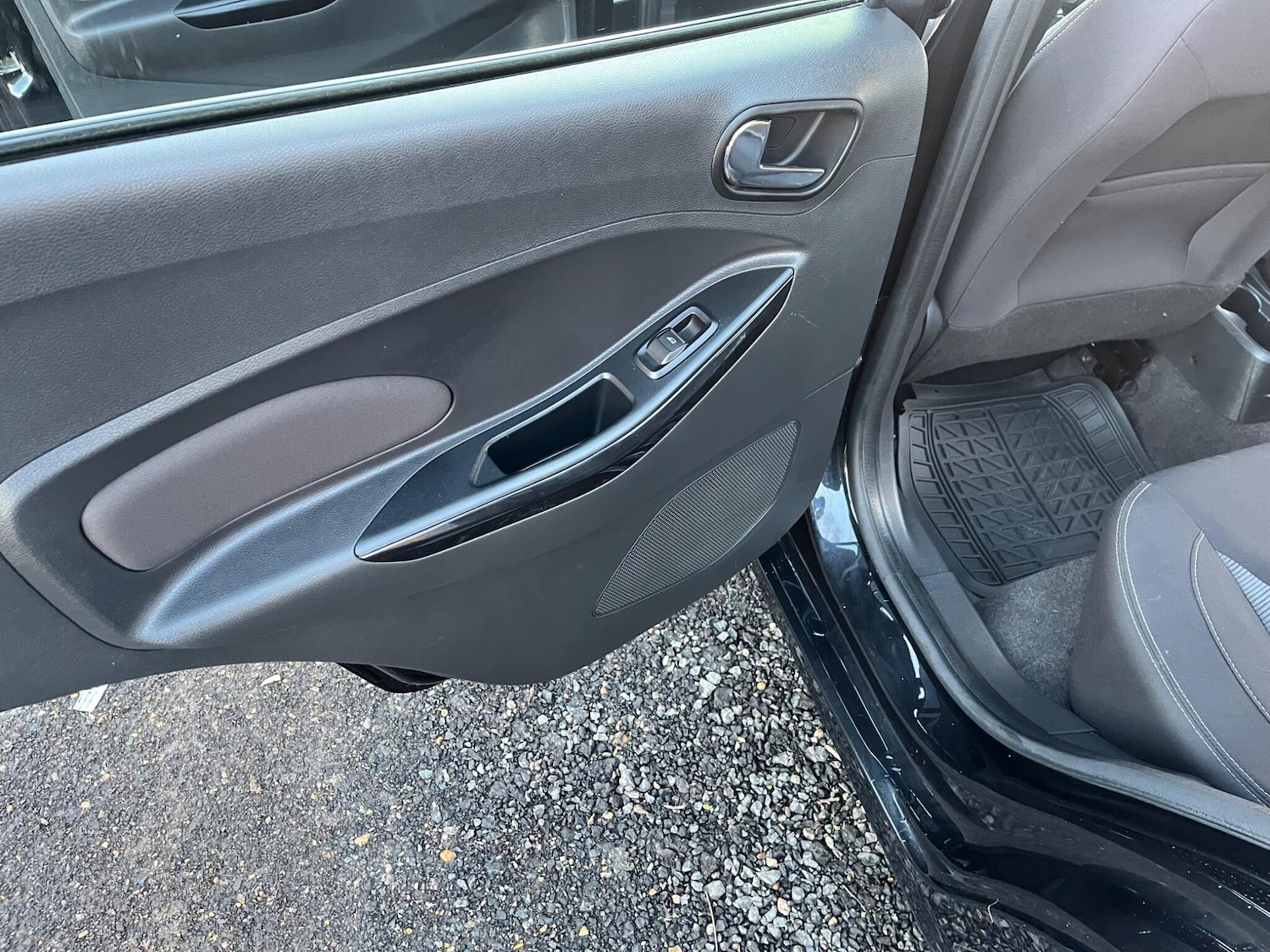 Used Ford Ka+ 2017 for sale - 76801431: Photo 30