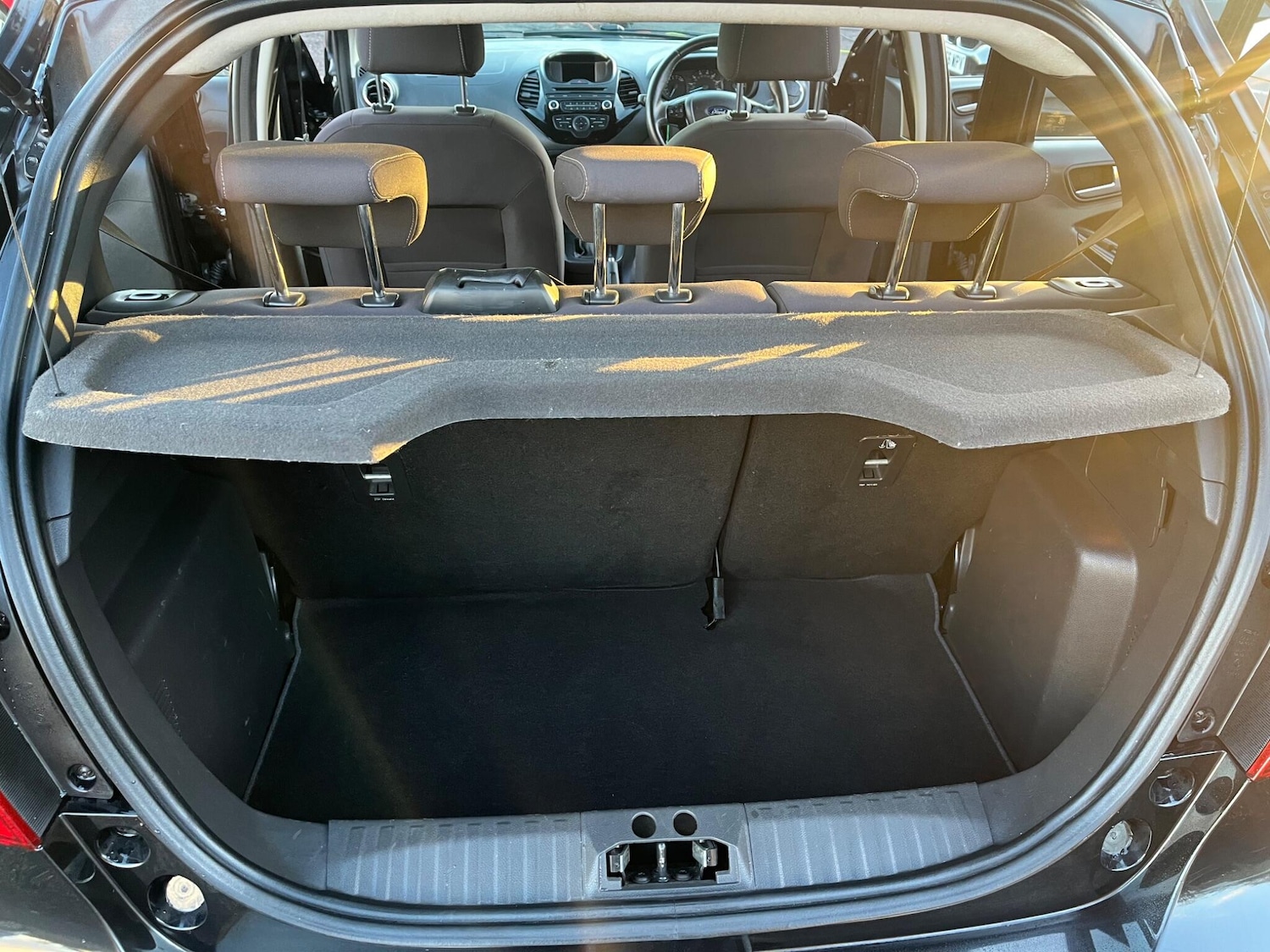 Used Ford Ka+ 2017 for sale - 76801431: Photo 36