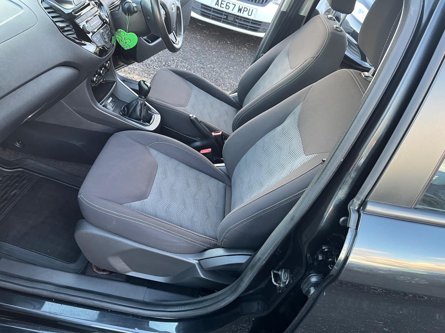 Used Ford Ka+ 2017 for sale - 76801431: Photo 38