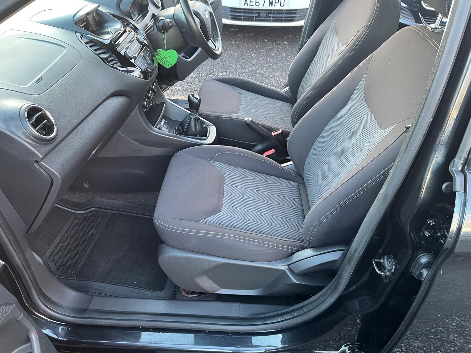 Used Ford Ka+ 2017 for sale - 76801431: Photo 39