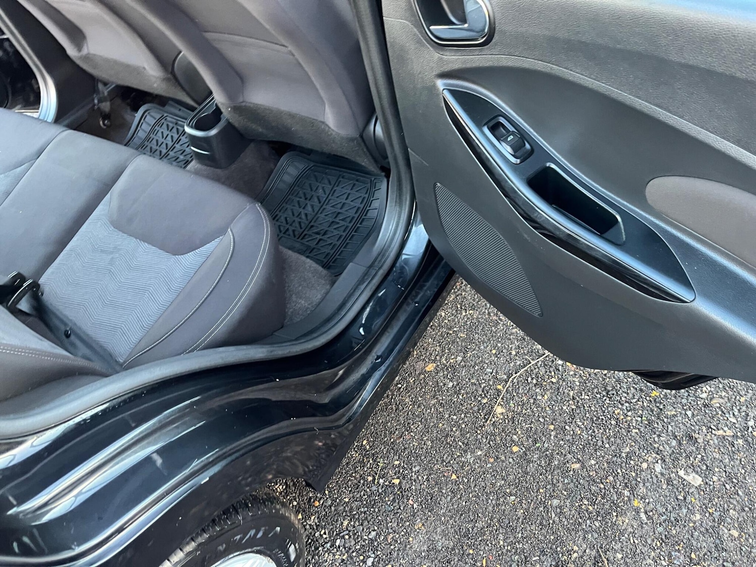 Used Ford Ka+ 2017 for sale - 76801431: Photo 48