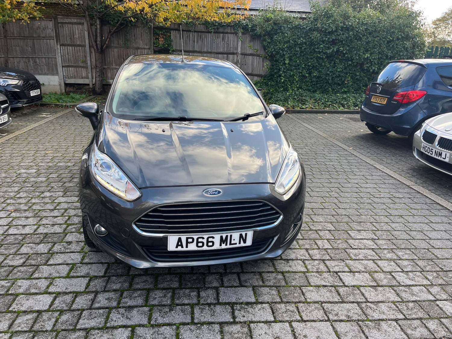 Used Ford Fiesta 2017 for sale - 76512451: Photo 2