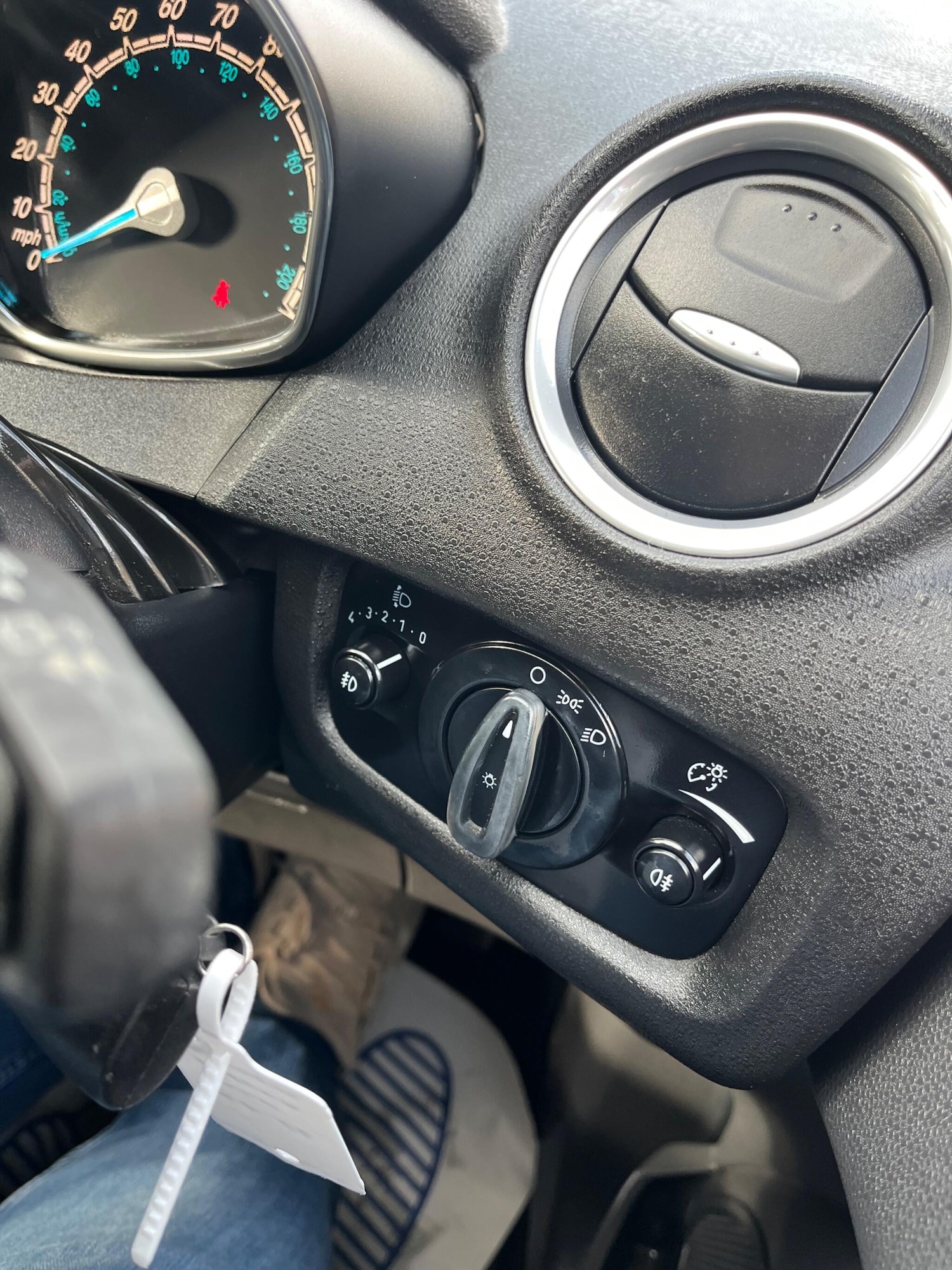 Used Ford Fiesta 2017 for sale - 76512451: Photo 28