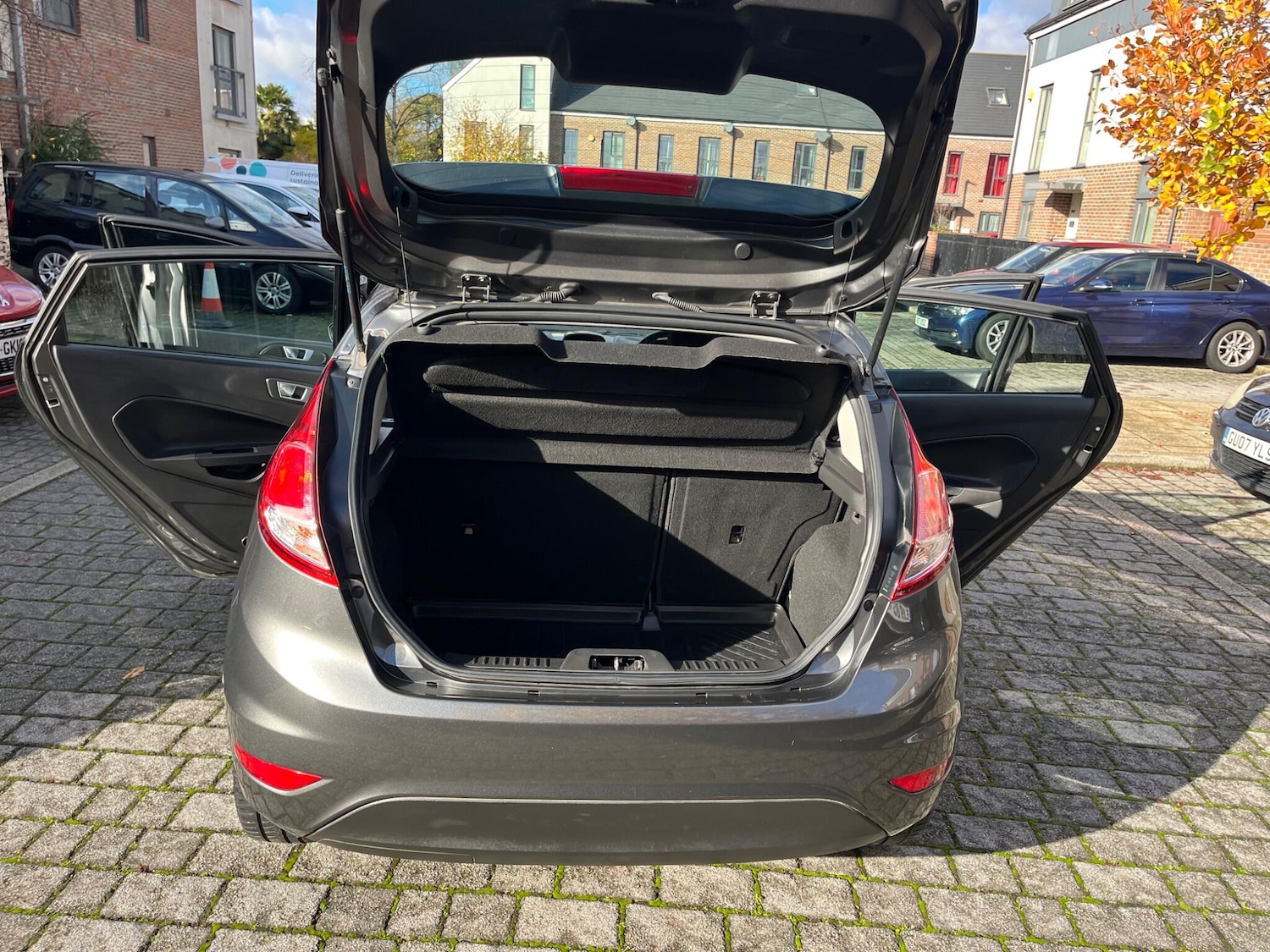 Used Ford Fiesta 2017 for sale - 76512451: Photo 47