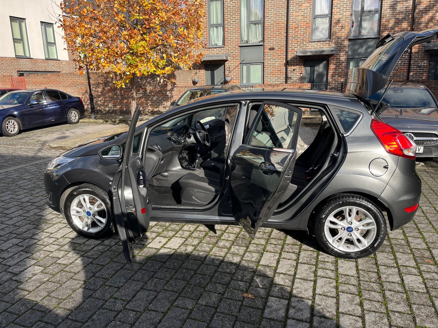 Used Ford Fiesta 2017 for sale - 76512451: Photo 50