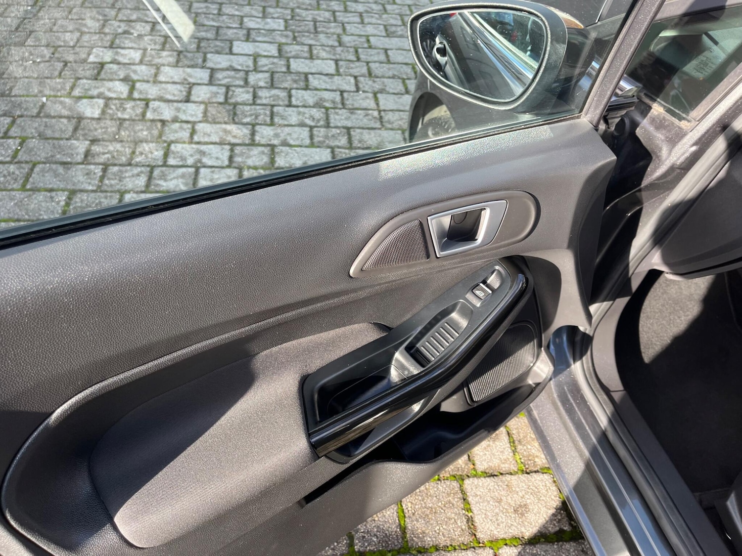 Used Ford Fiesta 2017 for sale - 76512451: Photo 52