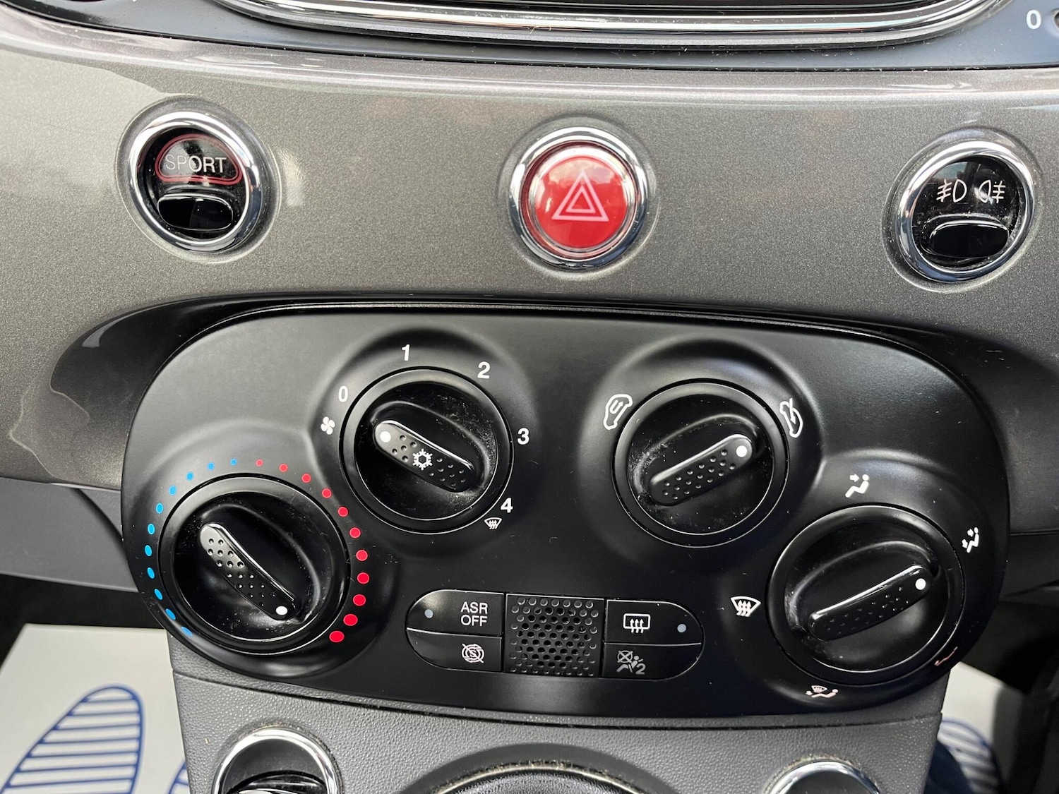 Used Fiat 500 2016 for sale - 77343838: Photo 32