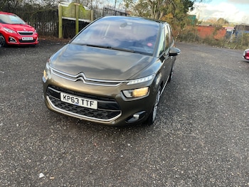 Used Citroen C4 Picasso 2013 for sale - 77202670: Photo