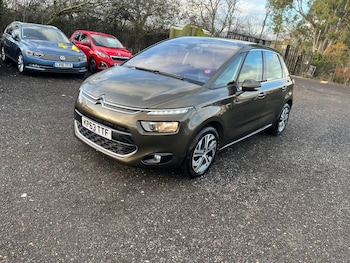 Used Citroen C4 Picasso 2013 for sale - 77202670: Photo