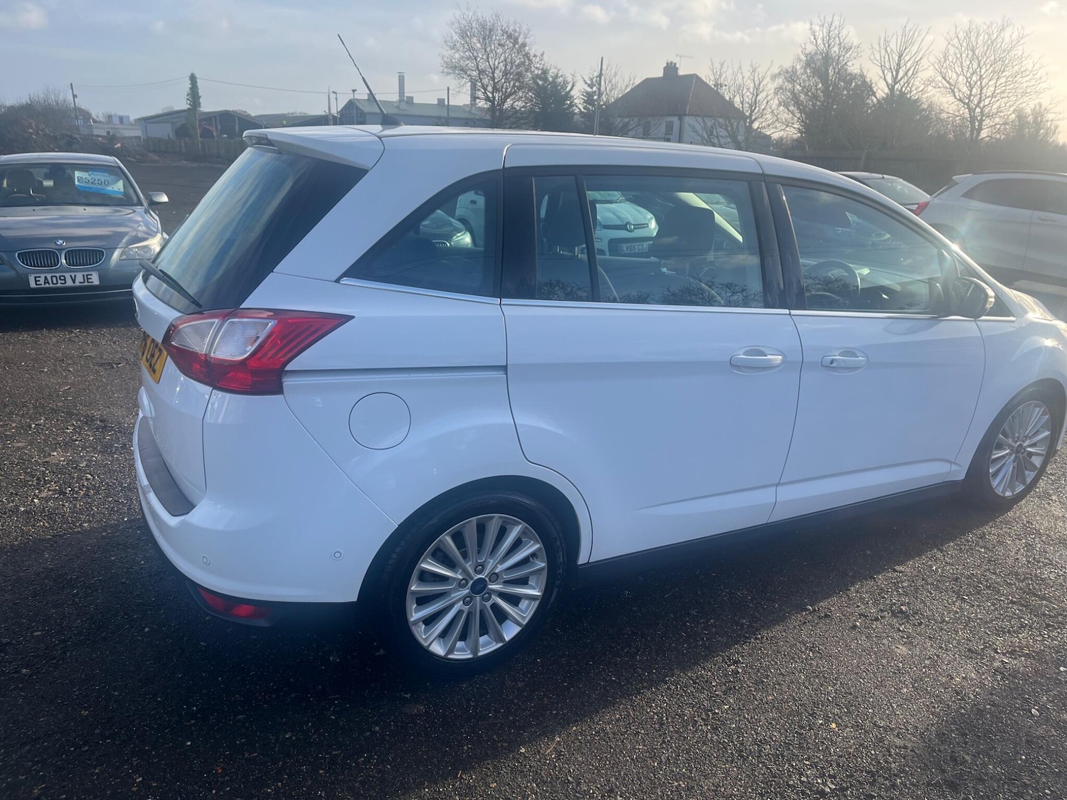 Used Ford Grand C-Max 2016 for sale - 76850427: Photo 10