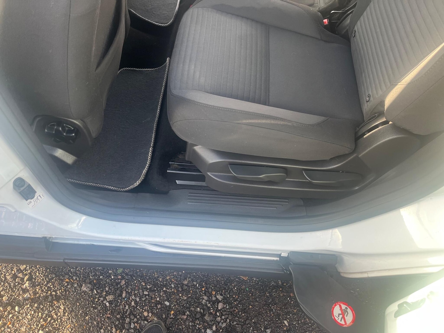 Used Ford Grand C-Max 2016 for sale - 76850427: Photo 23