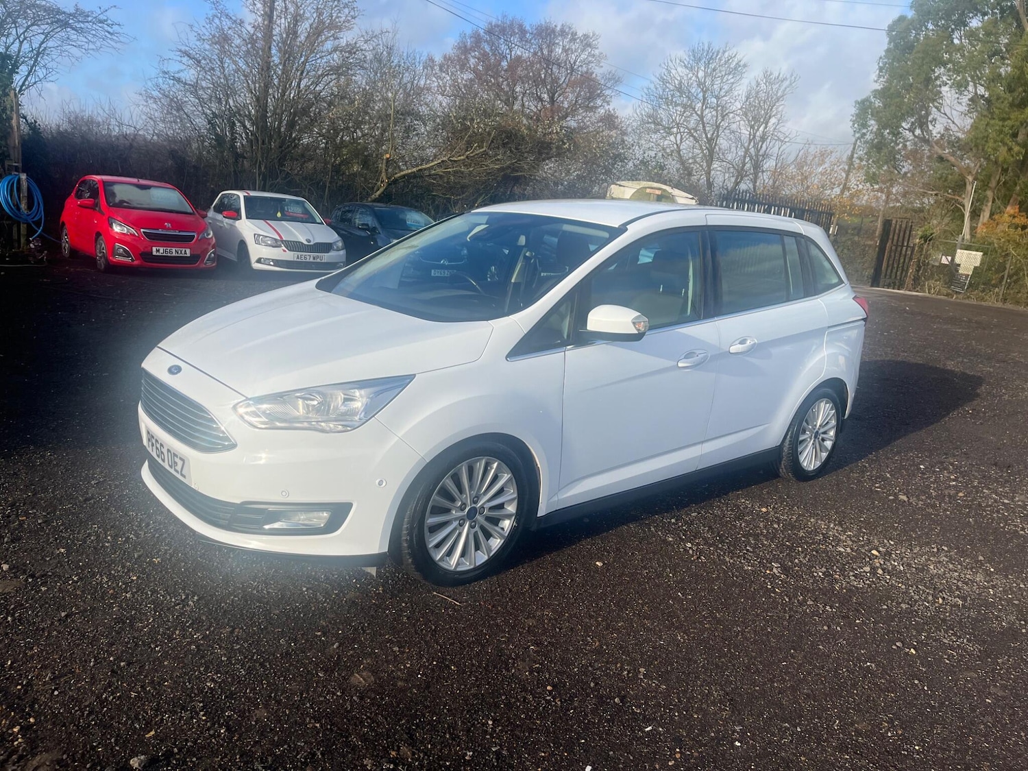 Used Ford Grand C-Max 2016 for sale - 76850427: Photo 5