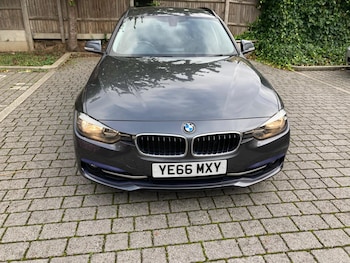 Used BMW 3 Series 2016 for sale - 76560922: Photo