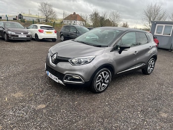 Used Renault Captur 2017 for sale - 77279280: Photo