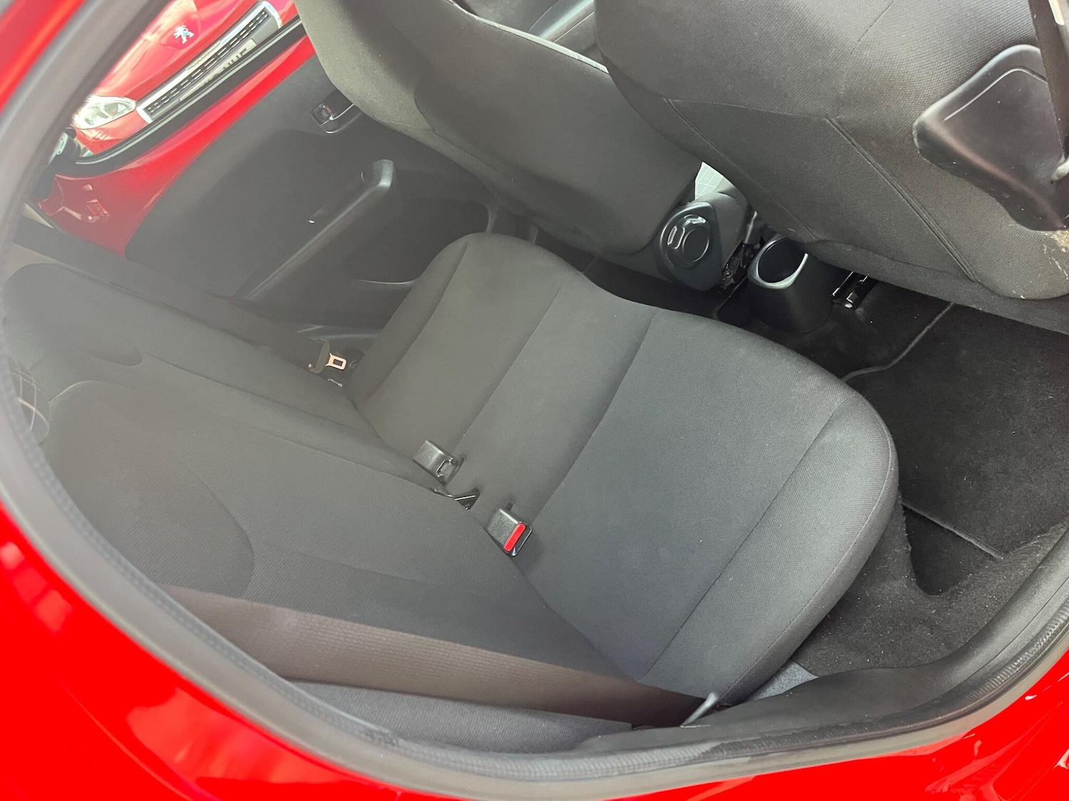 Used Peugeot 108 2016 for sale - 76512582: Photo 18