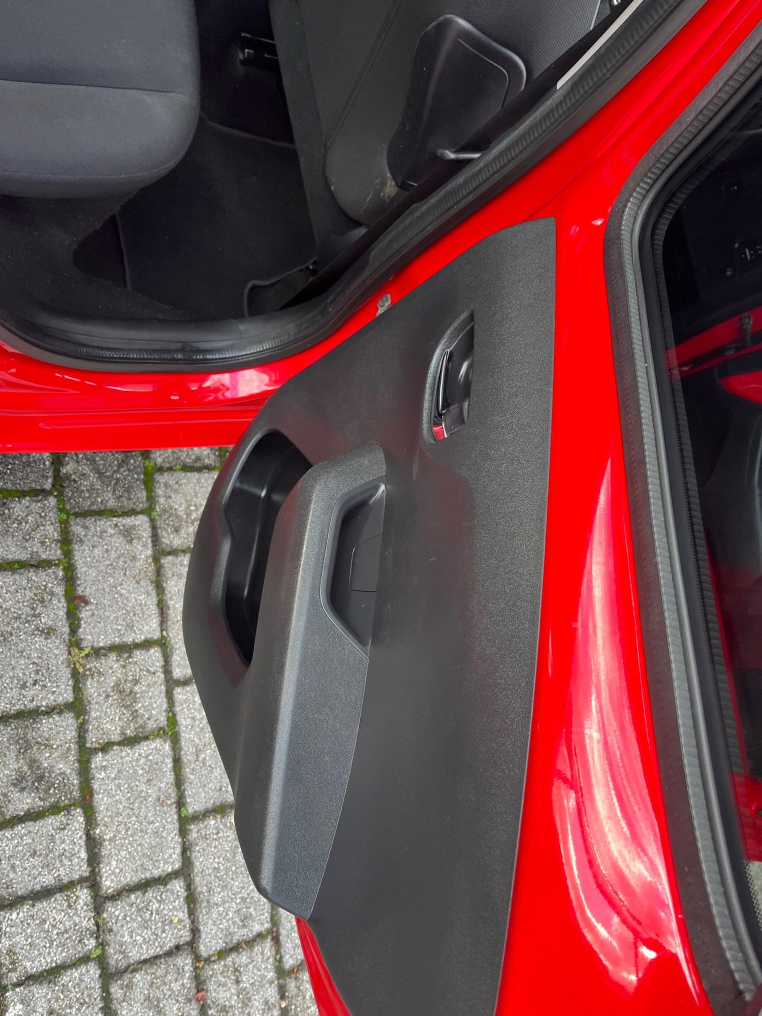 Used Peugeot 108 2016 for sale - 76512582: Photo 25