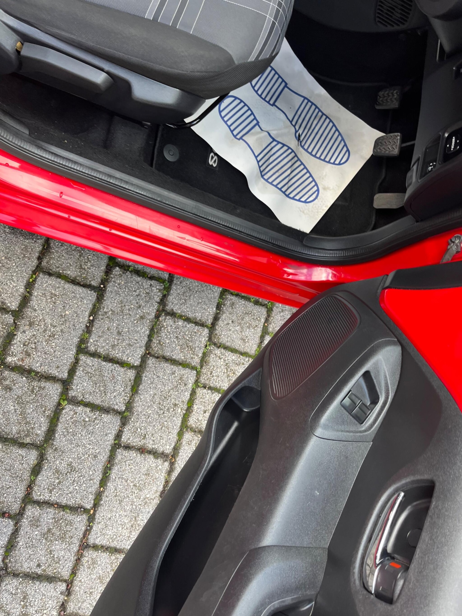 Used Peugeot 108 2016 for sale - 76512582: Photo 26