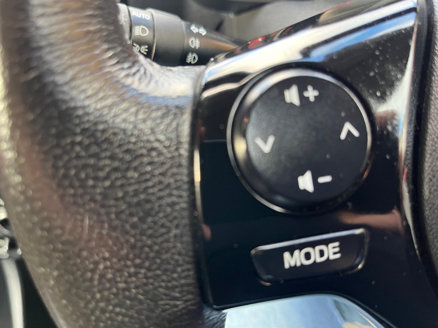 Used Peugeot 108 2016 for sale - 76512582: Photo 31