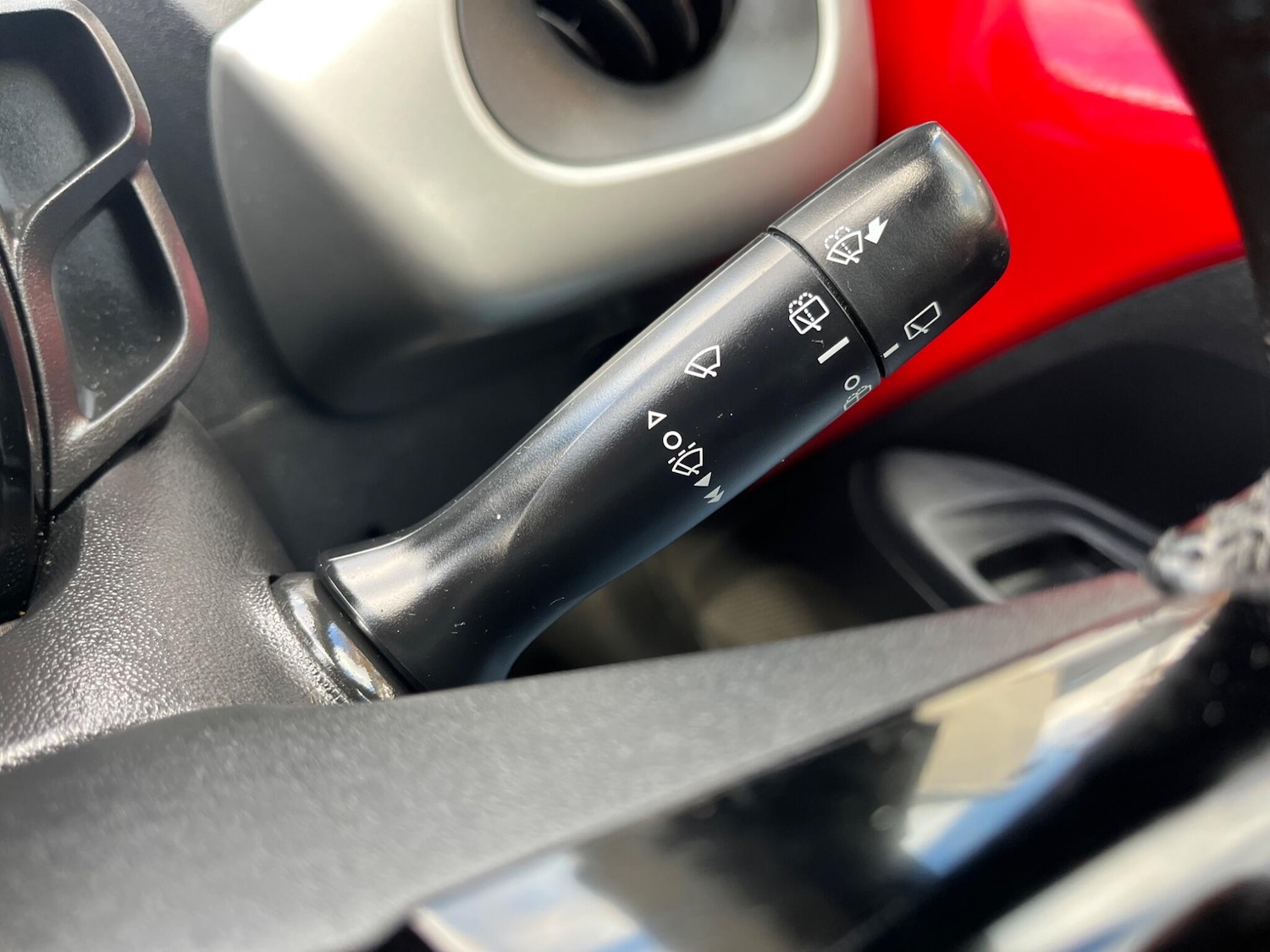 Used Peugeot 108 2016 for sale - 76512582: Photo 33