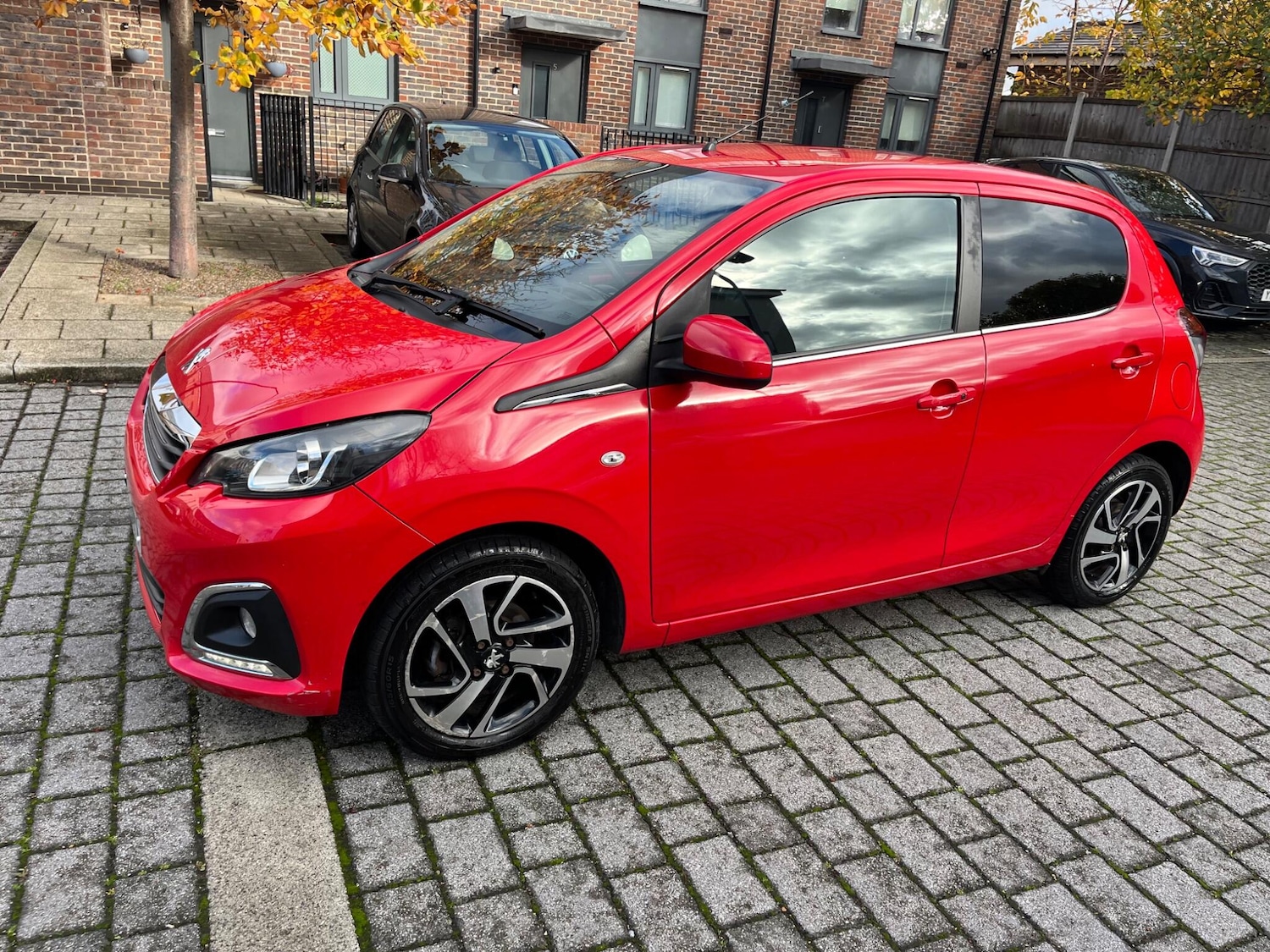 Used Peugeot 108 2016 for sale - 76512582: Photo 4