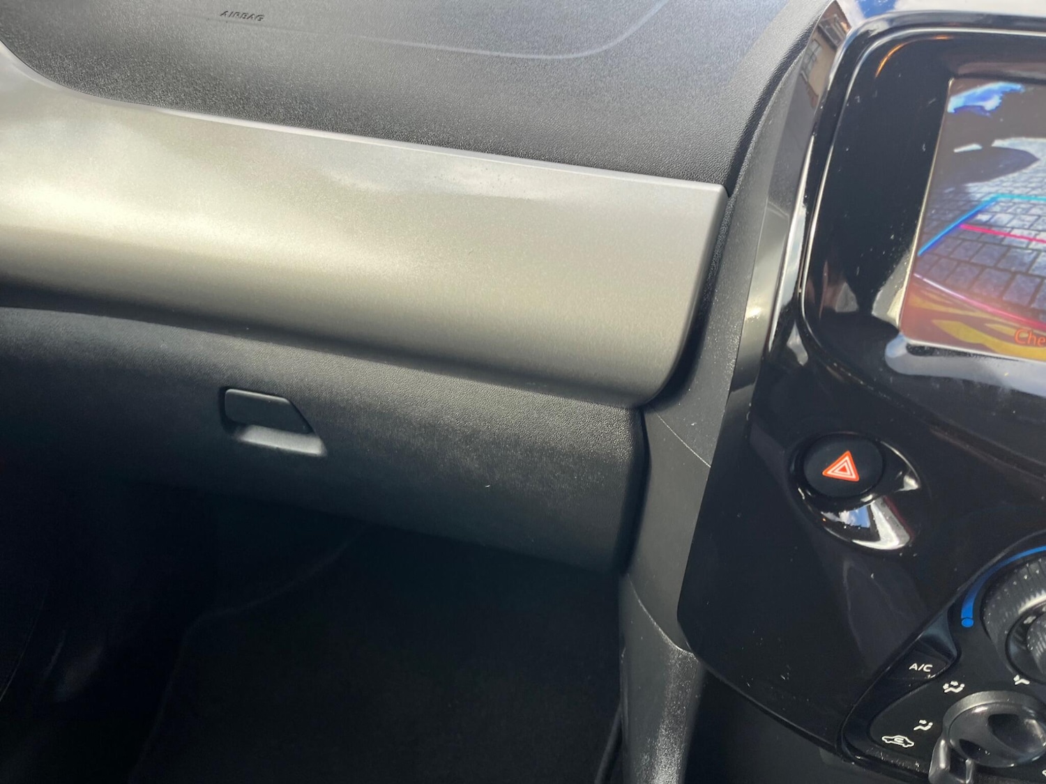 Used Peugeot 108 2016 for sale - 76512582: Photo 46