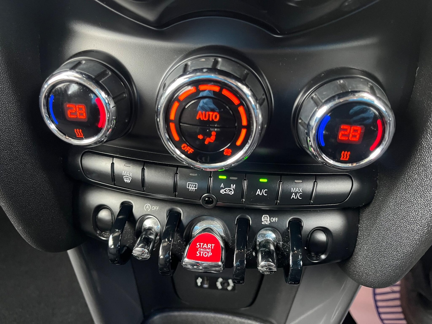 Used MINI Hatch 2015 for sale - 77060186: Photo 25