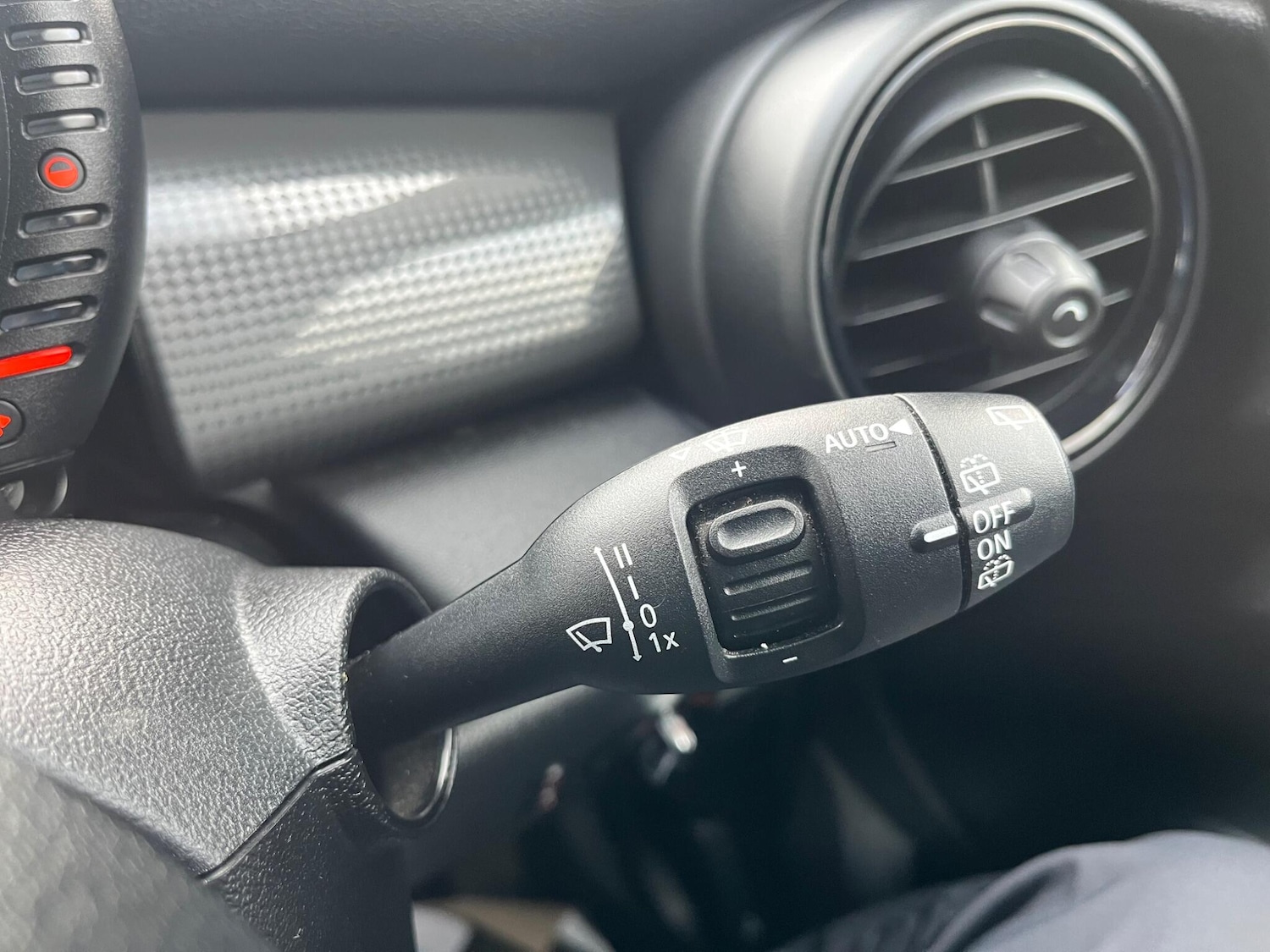 Used MINI Hatch 2015 for sale - 77060186: Photo 30