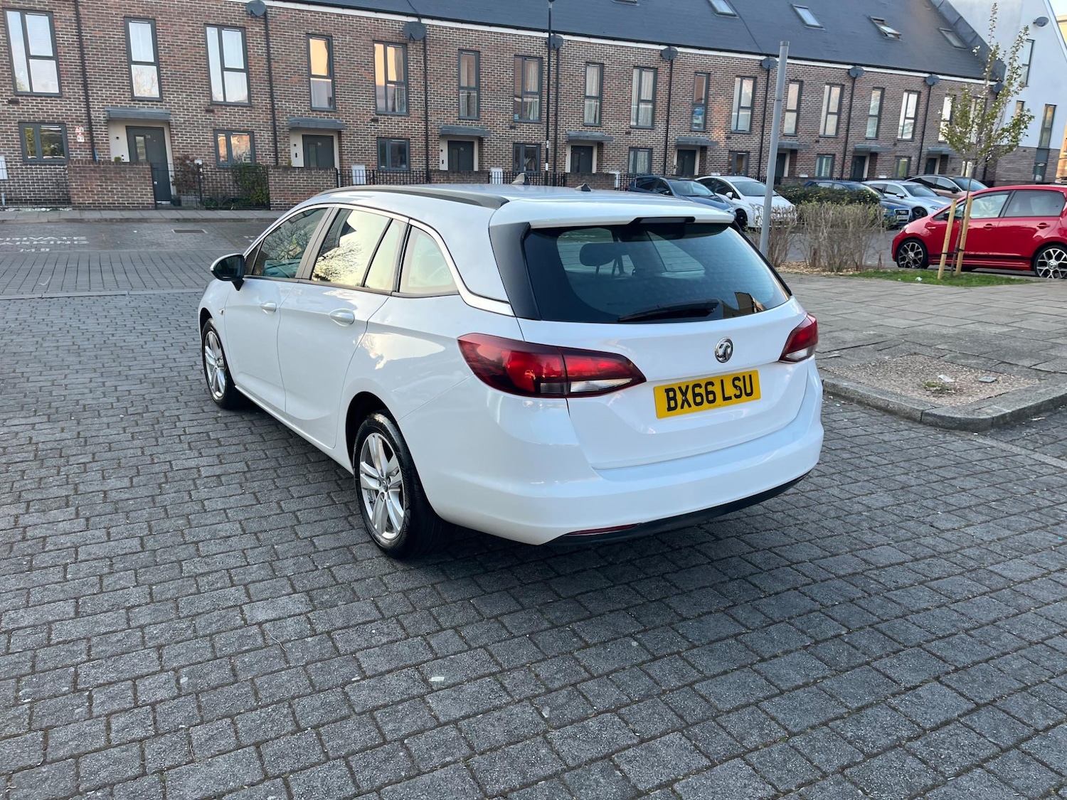 Used Vauxhall Astra 2017 for sale - 76512013: Photo 11