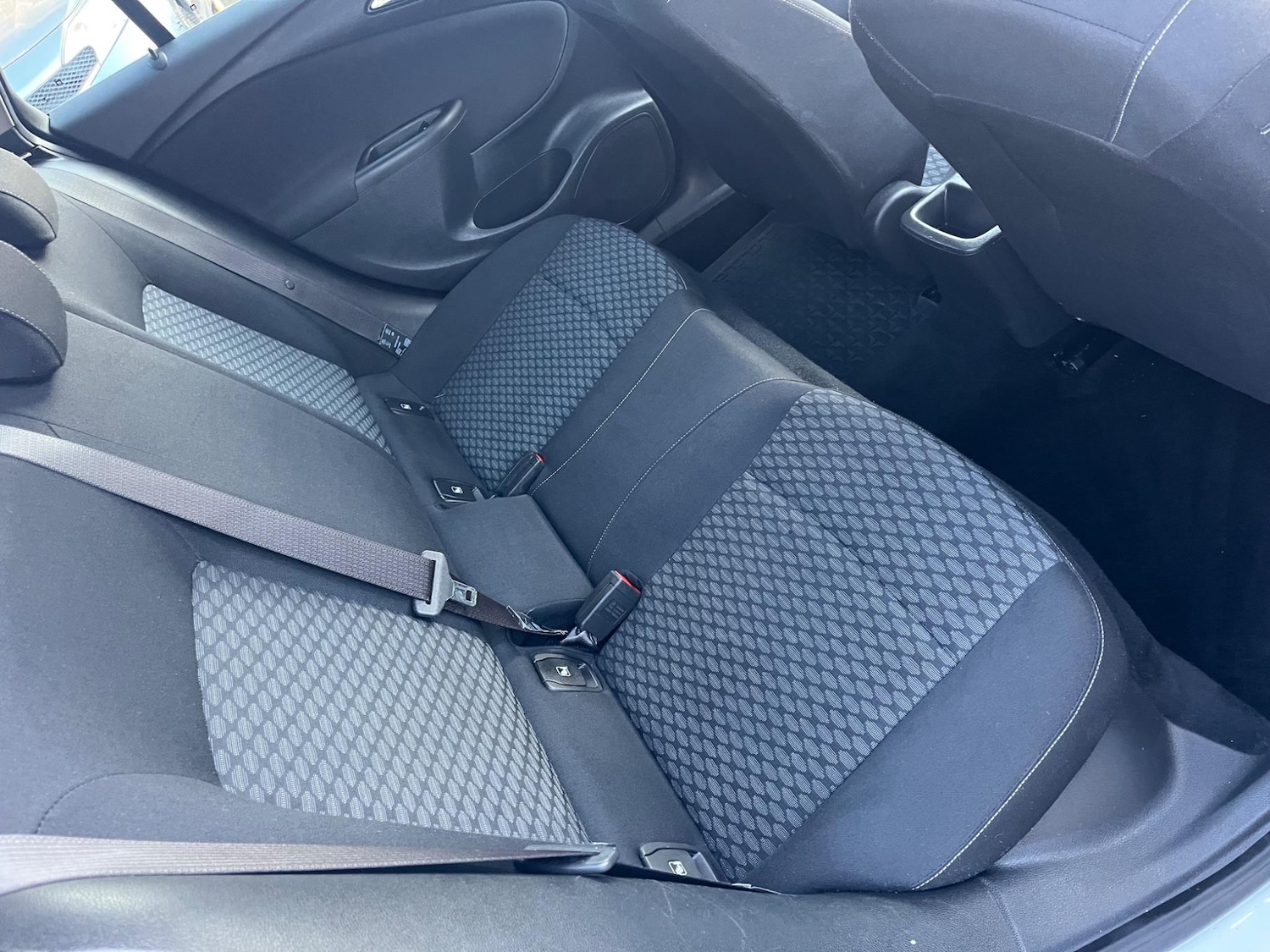 Used Vauxhall Astra 2017 for sale - 76512013: Photo 20