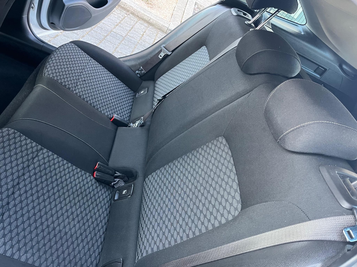 Used Vauxhall Astra 2017 for sale - 76512013: Photo 23