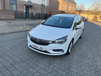 Used Vauxhall Astra 2017 for sale - 76512013: Photo