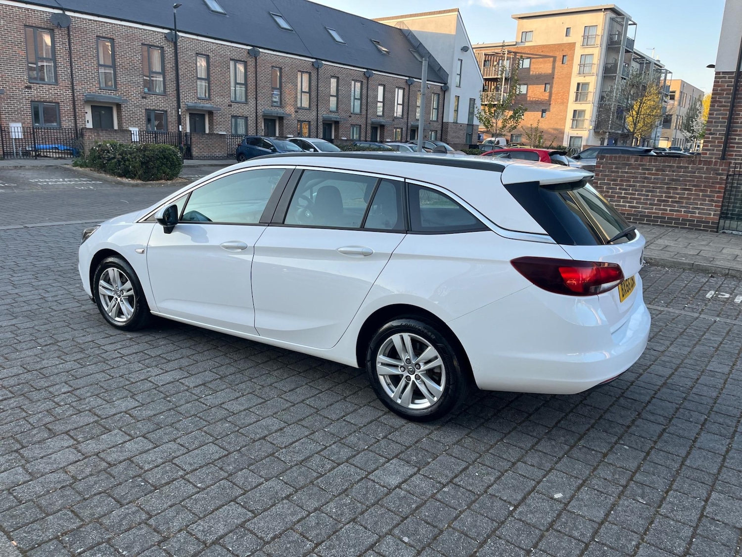 Used Vauxhall Astra 2017 for sale - 76512013: Photo 9