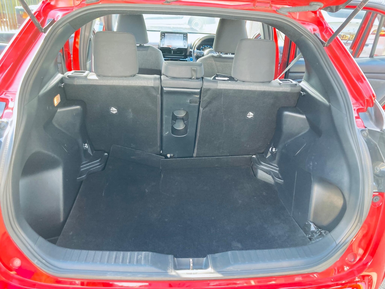 Used Toyota Yaris Cross 2022 for sale - 76512586: Photo 33