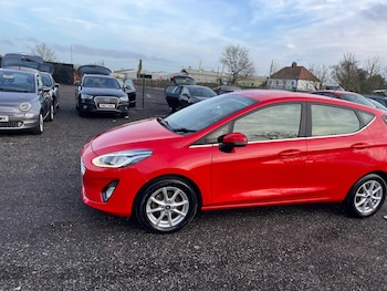 Used Ford Fiesta 2018 for sale - 77386425: Photo