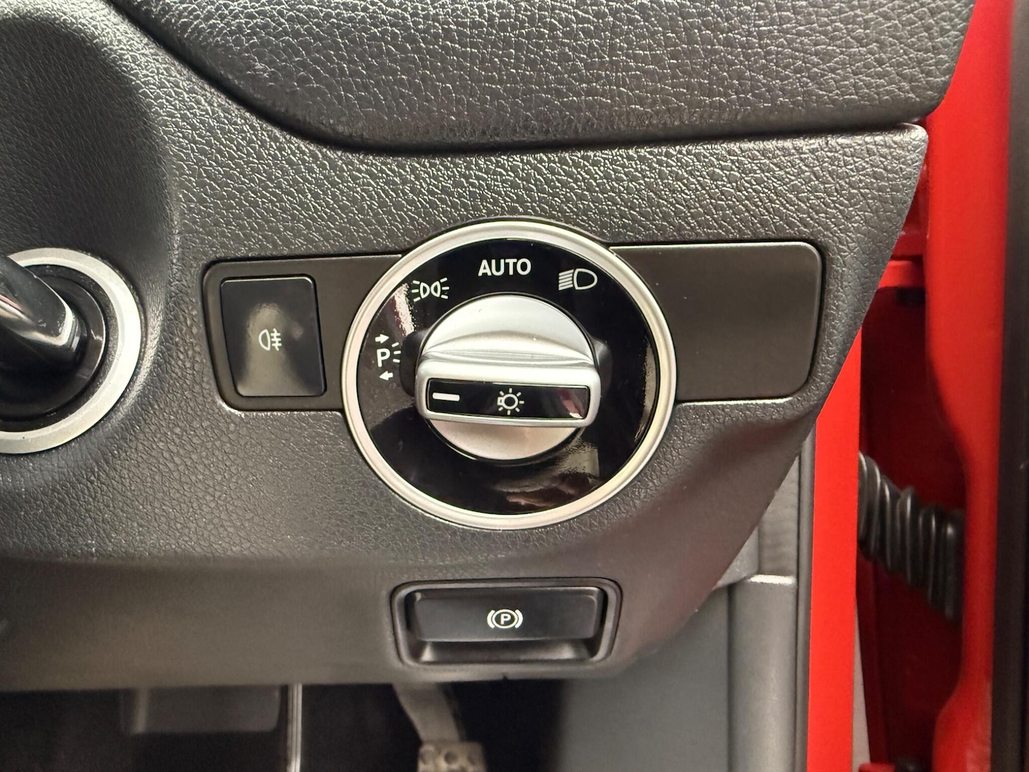 Used Mercedes-Benz GLA 2016 for sale - 77538330: Photo 30