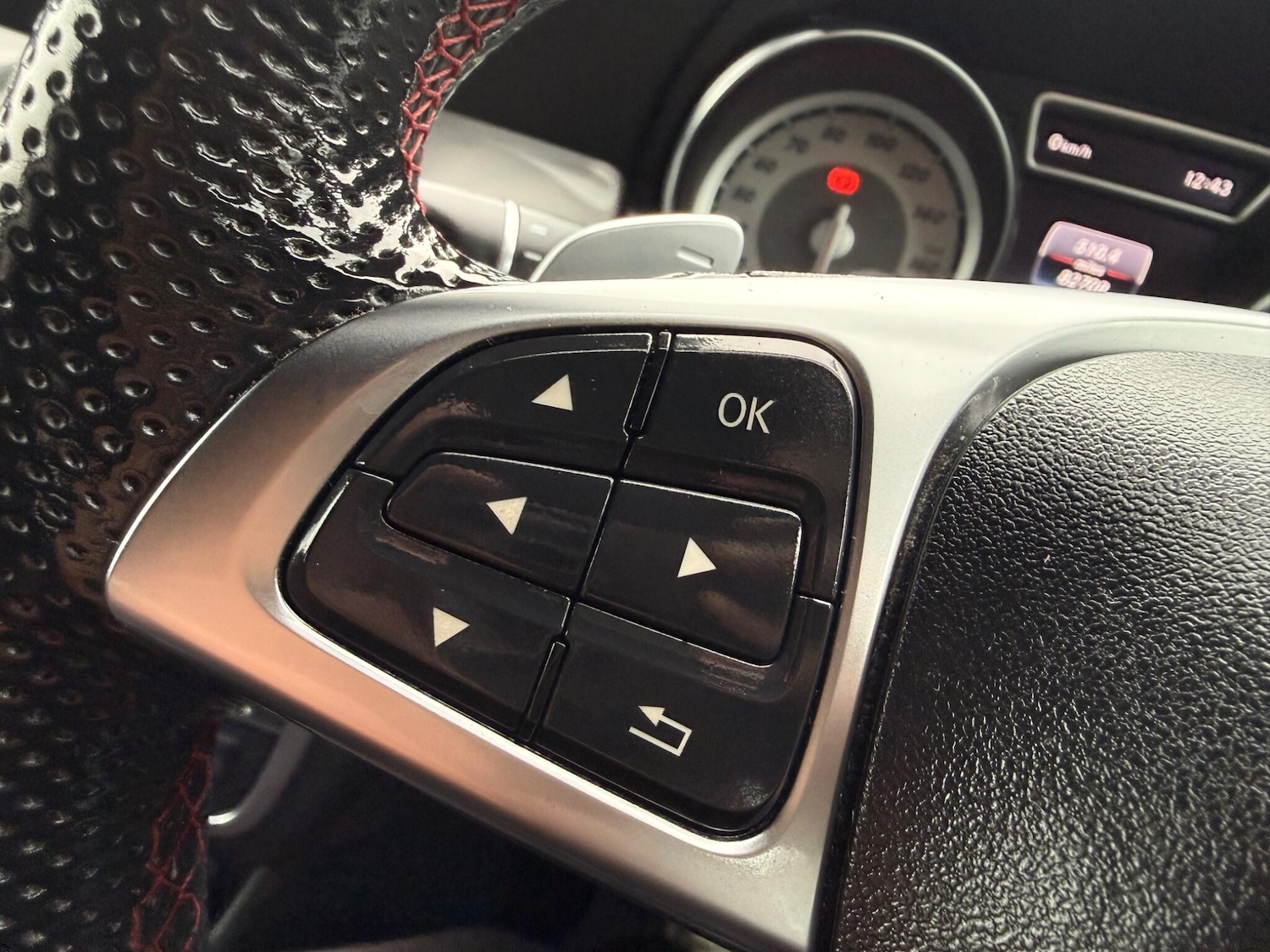 Used Mercedes-Benz GLA 2016 for sale - 77538330: Photo 36