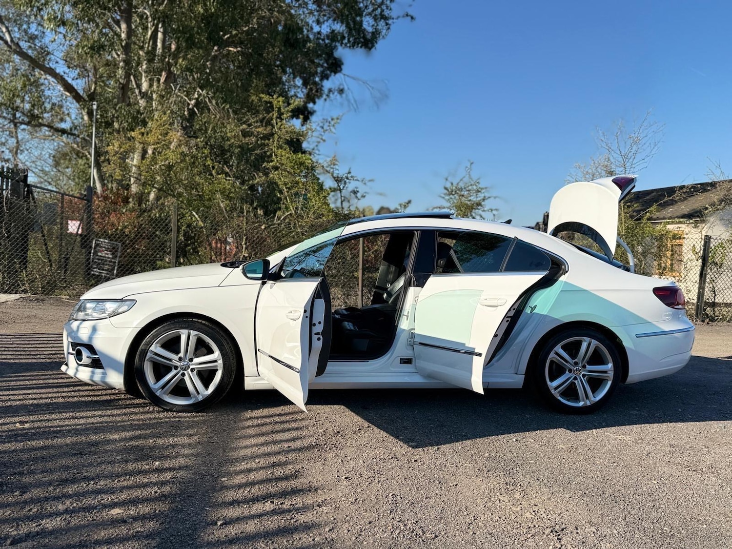 Used Volkswagen CC 2014 for sale - 77939946: Photo 15