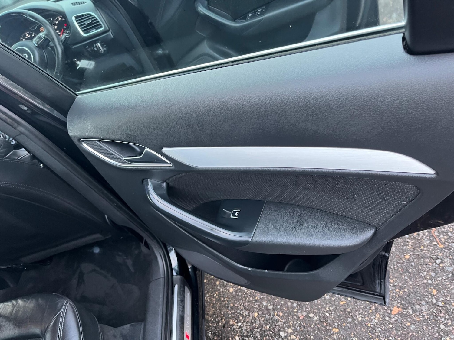 Used Audi Q3 2014 for sale - 77155657: Photo 33