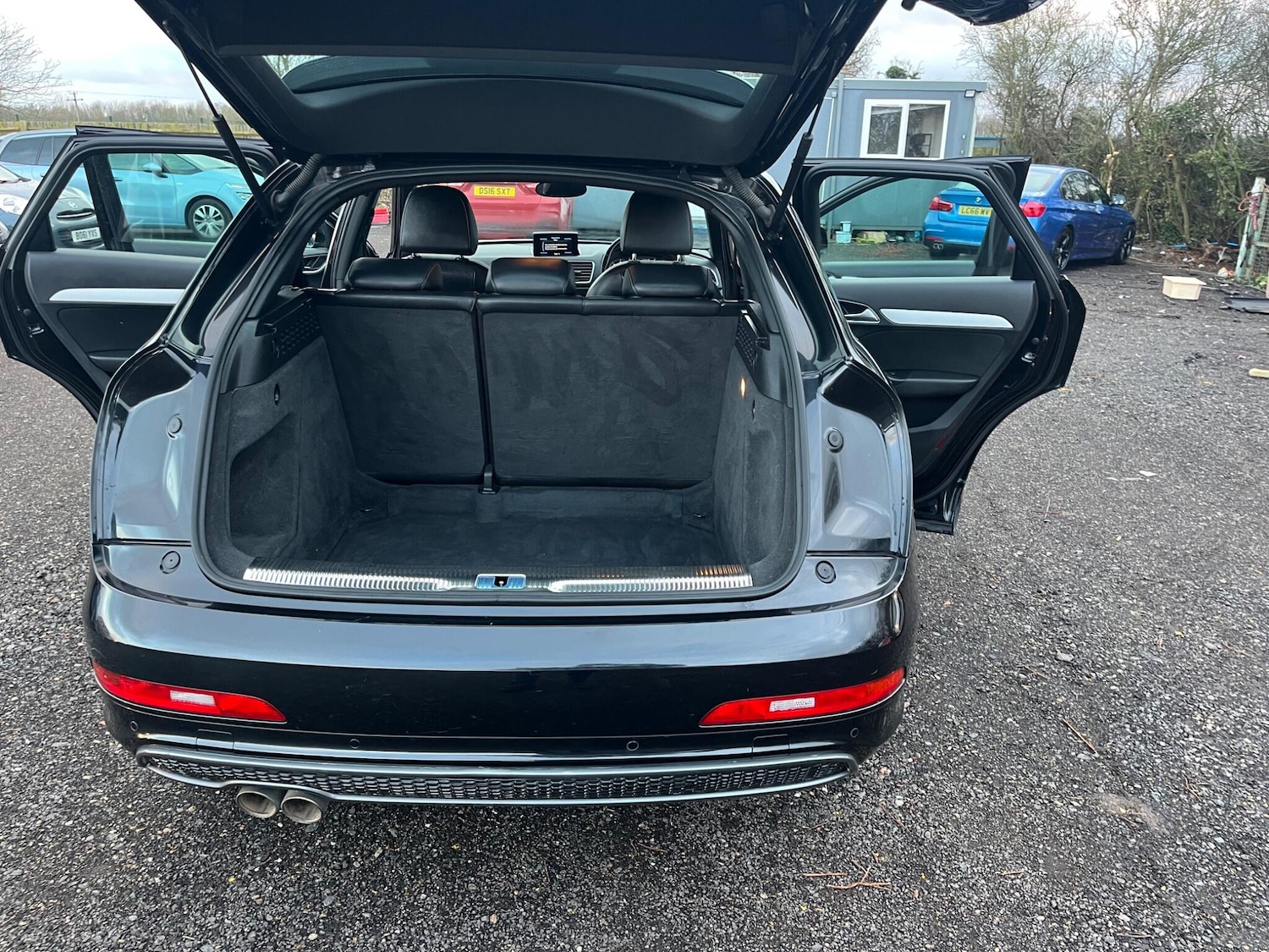 Used Audi Q3 2014 for sale - 77155657: Photo 43