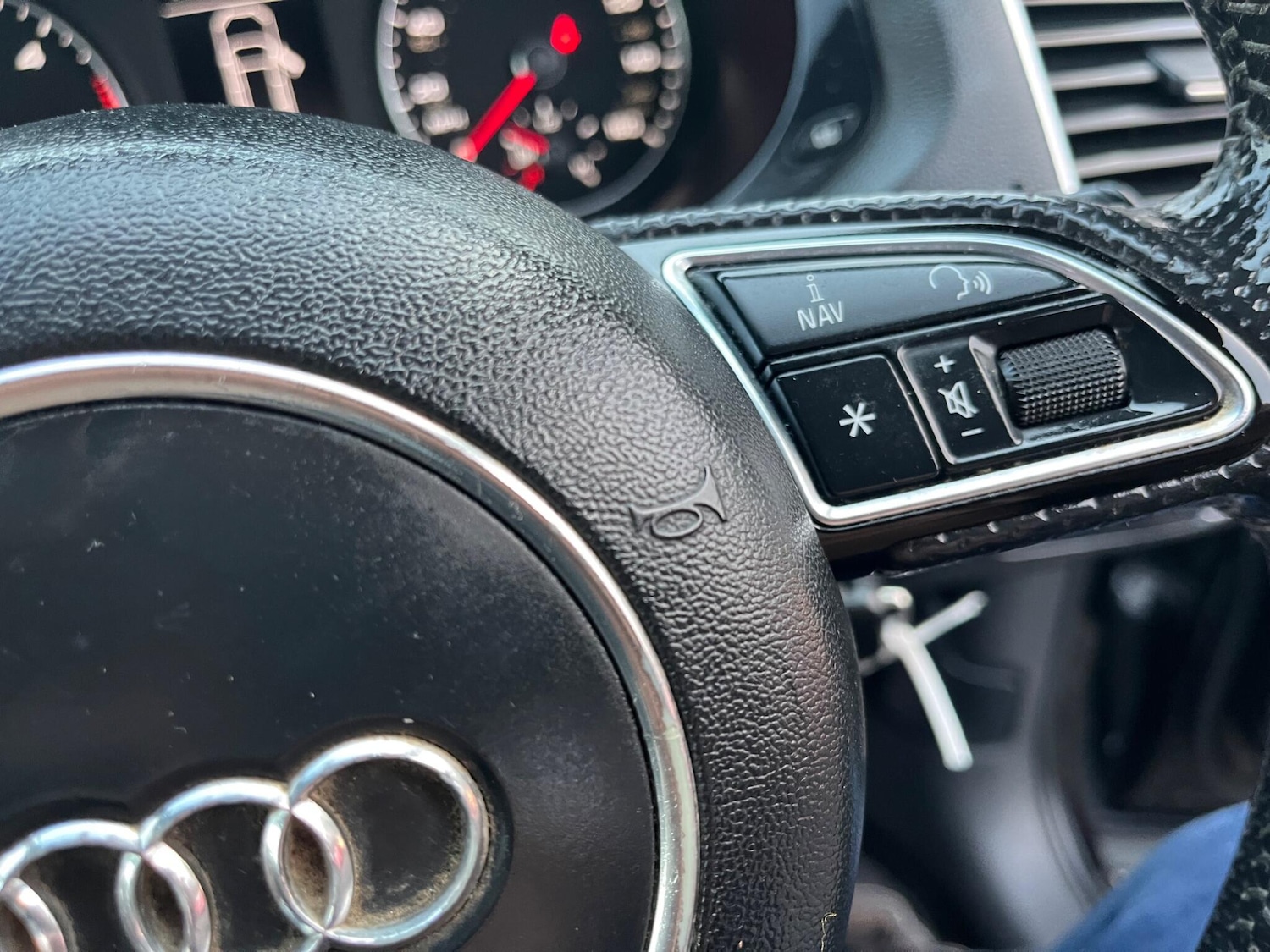 Used Audi Q3 2014 for sale - 77155657: Photo 52