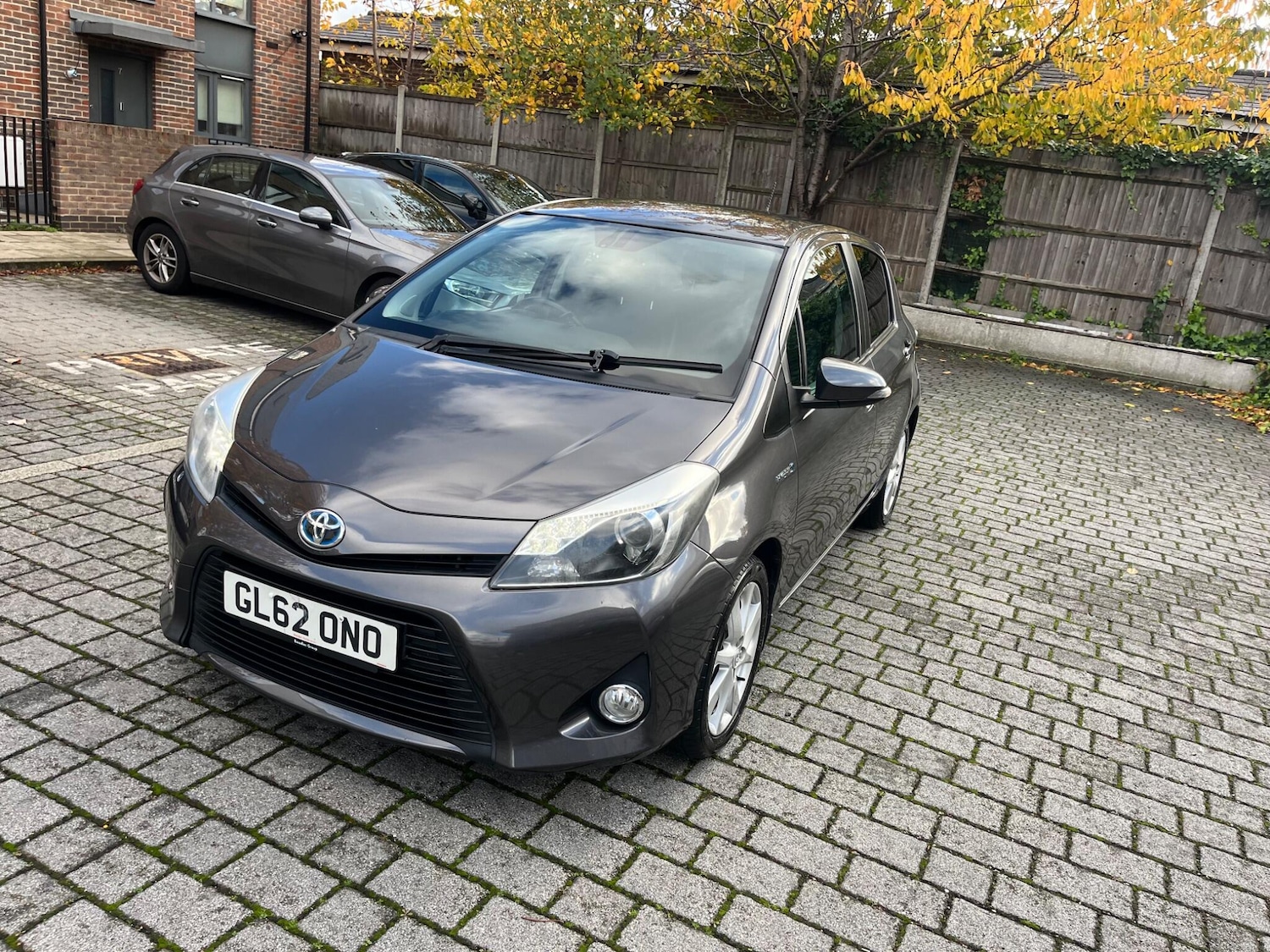 Used Toyota Yaris 2013 for sale - 76513040: Photo 3
