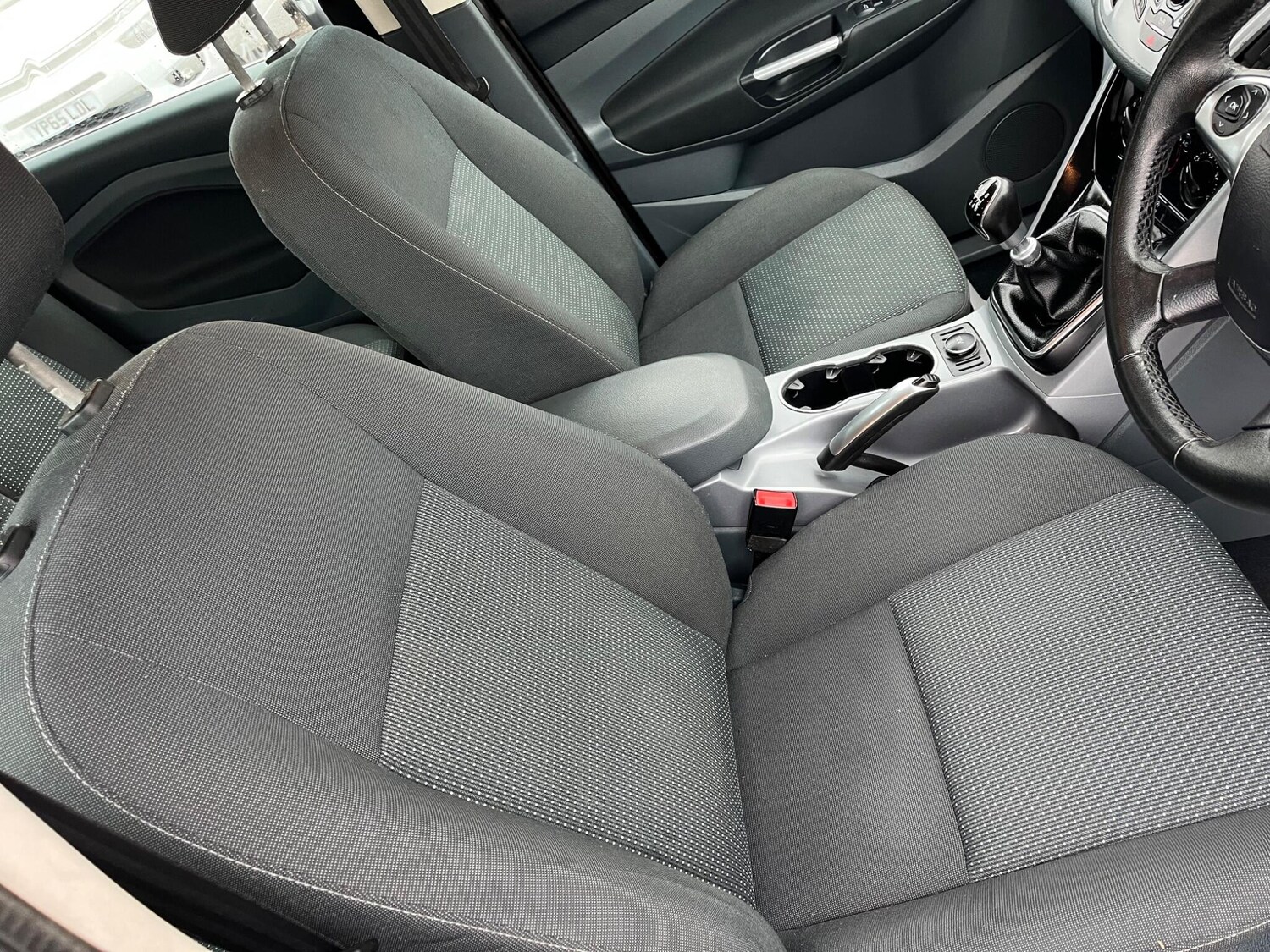 Used Ford Grand C-Max 2014 for sale - 77479178: Photo 19