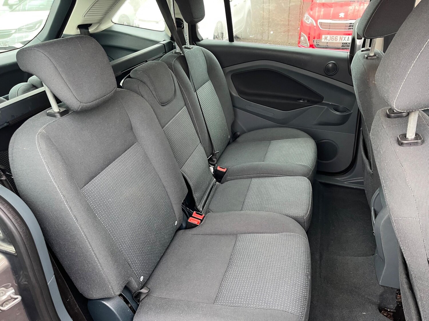 Used Ford Grand C-Max 2014 for sale - 77479178: Photo 20