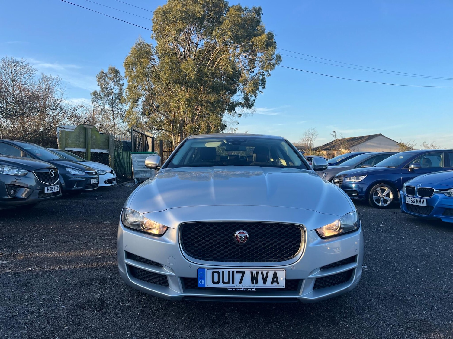 Used Jaguar XE 2017 for sale - 77723229: Photo 2
