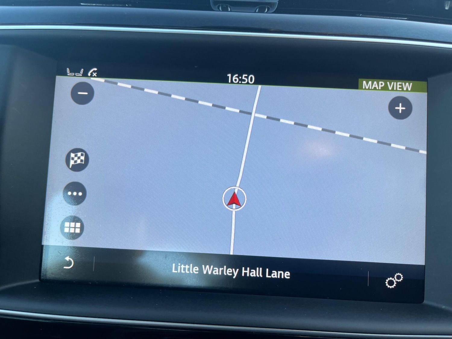 Used Jaguar XE 2017 for sale - 77723229: Photo 21