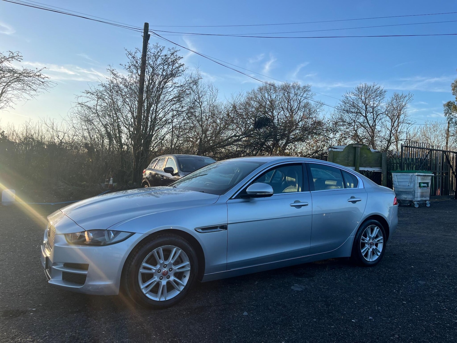 Used Jaguar XE 2017 for sale - 77723229: Photo 5